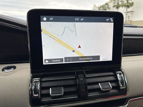 Used 2019 Lincoln Navigator L Reserve w/ Cargo Package image 33