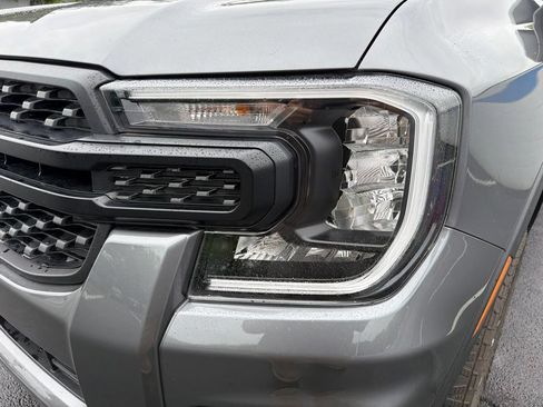 Used 2024 Ford Ranger XL RWD image 9
