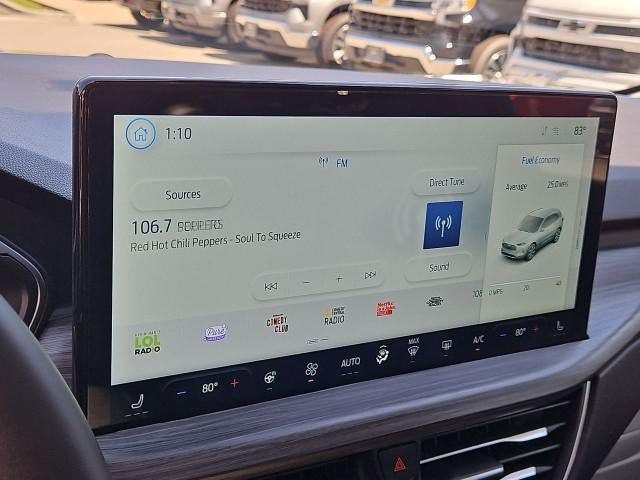 Used 2025 Ford Escape Platinum AWD/4WD image 13