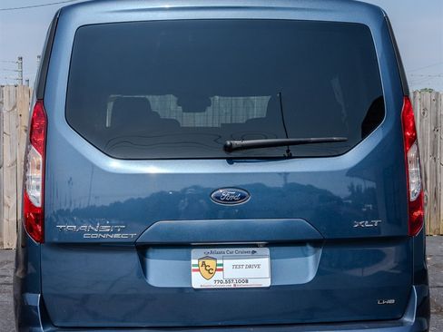 Used 2019 Ford Transit Connect XLT image 4