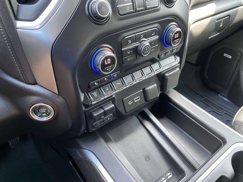 Used 2020 Chevrolet Silverado 2500 LTZ w/ LTZ Premium Package AWD/4WD image 22