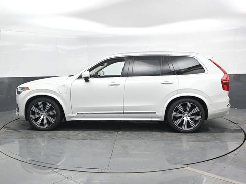Used 2024 Volvo XC90 T8 Ultimate w/ Protection Package Premier AWD/4WD image 7