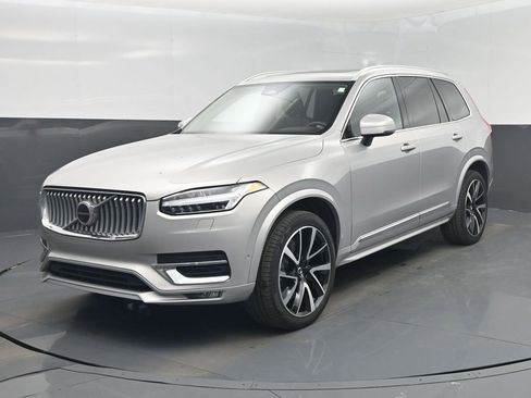 Used 2023 Volvo XC90 B6 Plus w/ Protection Package AWD/4WD image 22