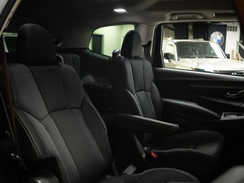 Used 2025 Subaru Ascent Premium AWD/4WD image 17