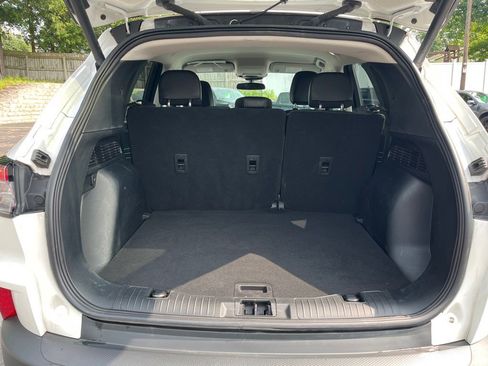 Used 2022 Ford Escape SEL w/ Equipment Group 302A image 8