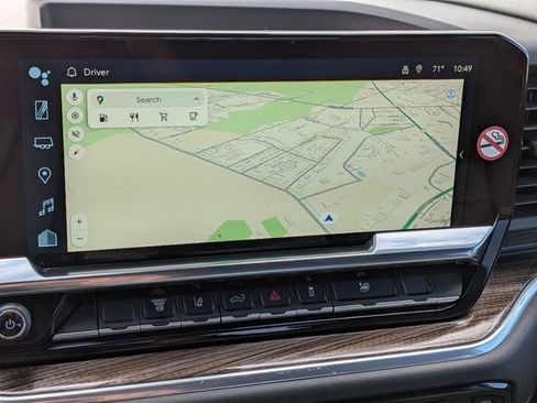 Used 2025 Chevrolet Silverado 2500 LT w/ Convenience Package image 24