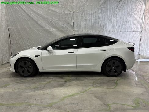 Used 2022 Tesla Model 3 Long Range AWD/4WD image 13