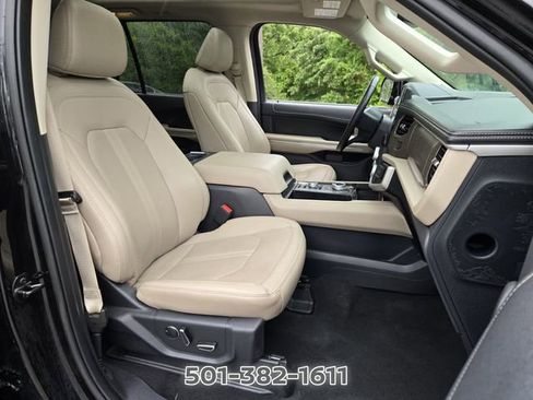 Used 2024 Ford Expedition Limited AWD/4WD image 20