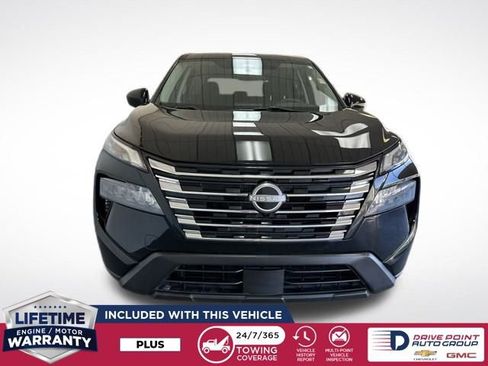 Used 2024 Nissan Rogue SV image 11