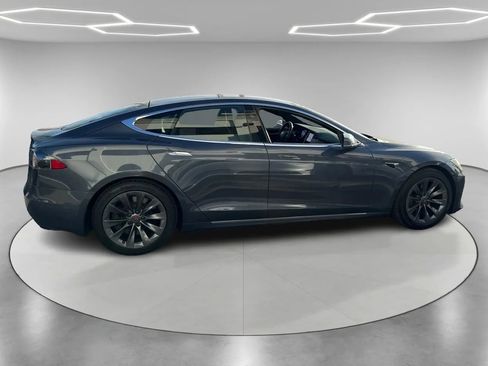 Used 2020 Tesla Model S AWD image 4