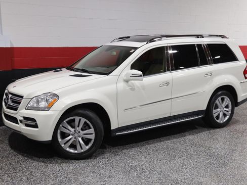 Used 2012 Mercedes-Benz GL 450 4MATIC w/ Premium 2 Pkg image 18