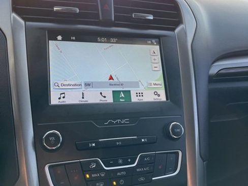 Used 2019 Ford Fusion SEL image 39