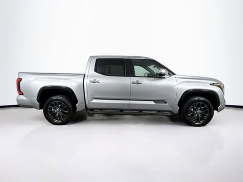 Used 2023 Toyota Tundra Platinum image 11