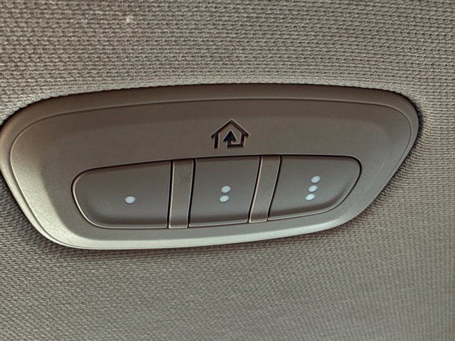Used 2019 RAM 1500 Laramie AWD/4WD image 24