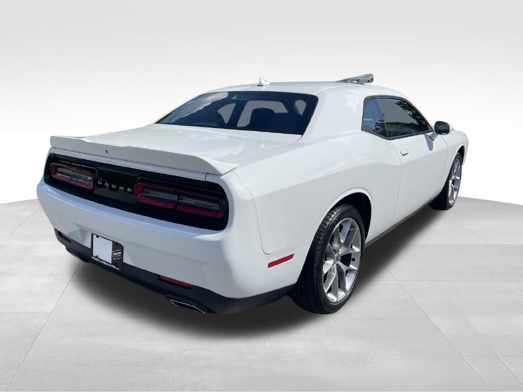 Used 2020 Dodge Challenger SXT w/ Plus Package RWD image 3