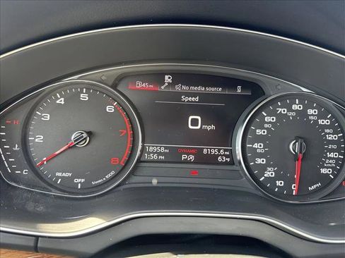 Used 2022 Audi Q5 2.0T Premium image 12