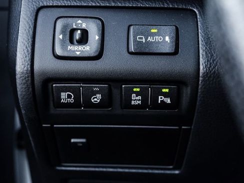 Used 2013 Lexus LS 460 w/ F-Sport Pkg RWD image 66