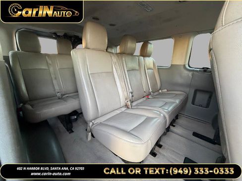 Used 2016 Nissan NV 3500 SL image 15