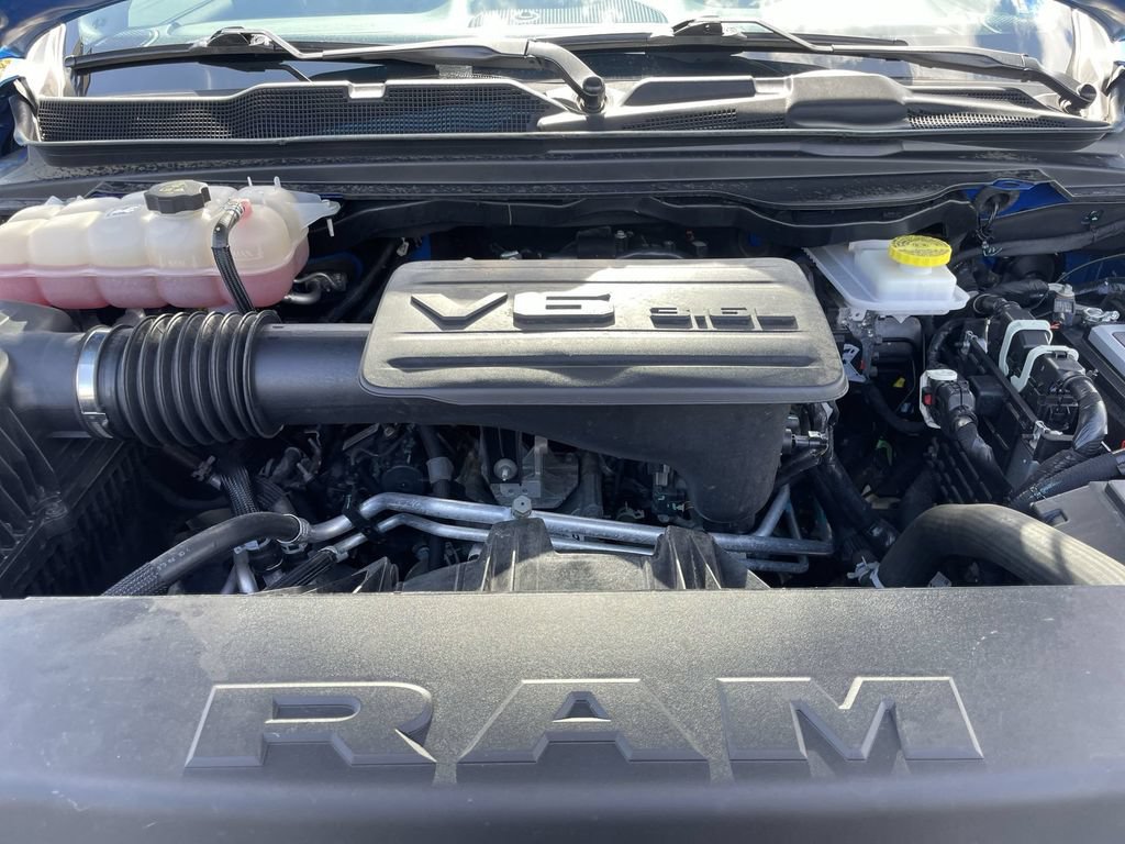 Used 2025 RAM 1500 Big Horn AWD/4WD image 14
