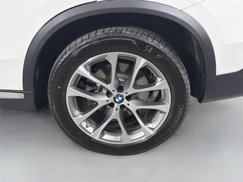 New 2026 BMW X5 xDrive40i w/ Climate Comfort Package AWD/4WD image 33