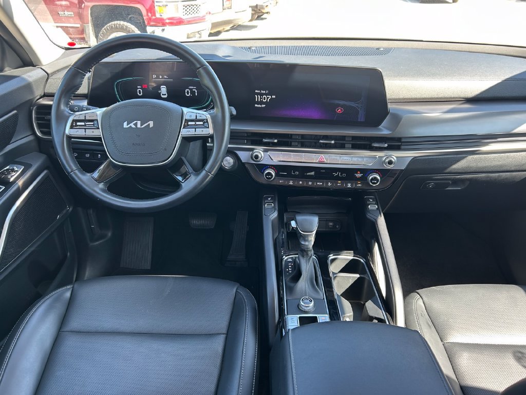Used 2025 Kia Telluride S FWD image 17