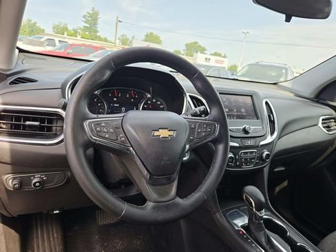Used 2023 Chevrolet Equinox LT FWD image 6