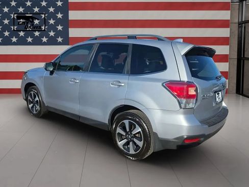 Used 2017 Subaru Forester 2.5i Limited AWD/4WD image 7