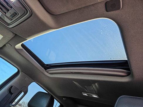 Used 2020 GMC Sierra 1500 SLT w/ SLT Premium Plus Package image 38