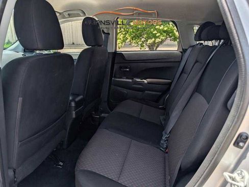 Used 2019 Mitsubishi Outlander Sport ES AWD/4WD image 11