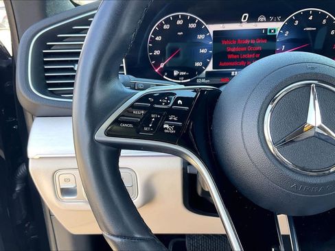 Used 2025 Mercedes-Benz GLE 350 4MATIC image 21