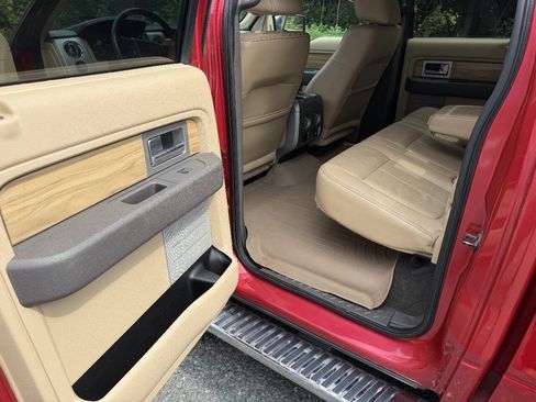 Used 2011 Ford F150 Lariat w/ Lariat Chrome Pkg AWD/4WD image 13