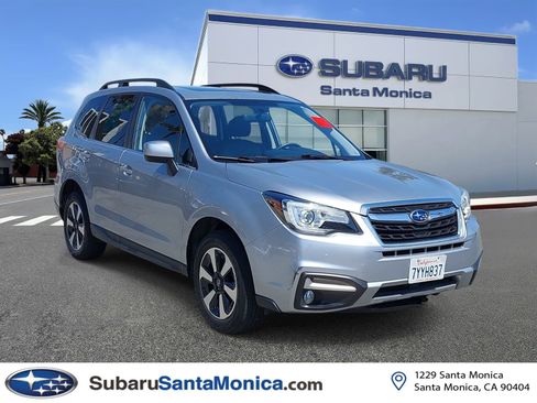 Used 2017 Subaru Forester 2.5i Limited AWD/4WD image 1