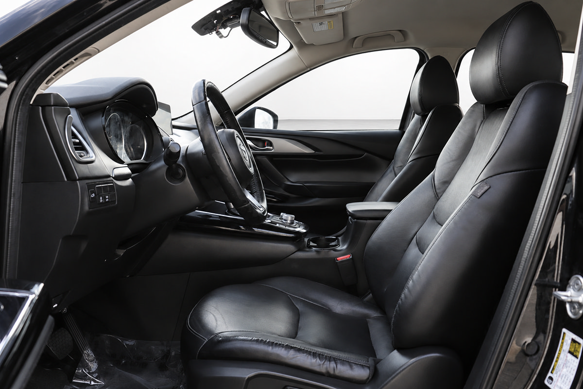 Used 2021 MAZDA CX-9 Touring FWD image 28