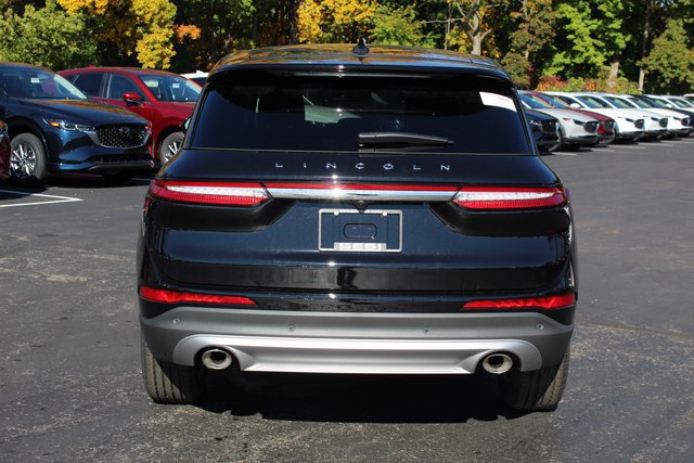 New 2025 Lincoln Corsair AWD w/ Equipment Group 101A image 4