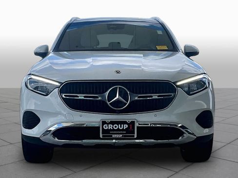 Used 2024 Mercedes-Benz GLC 300 image 4