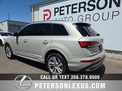 Used 2022 Audi Q7 3.0T Premium Plus w/ Premium Plus Package AWD/4WD image 6