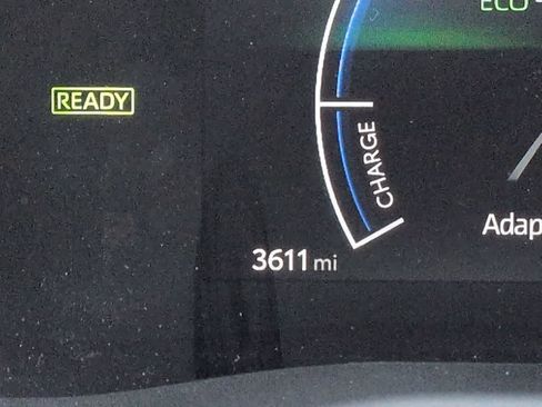 Used 2026 Toyota Camry SE FWD image 24