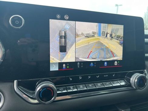 Used 2024 GMC Canyon Elevation w/ Elevation Premium Package image 20