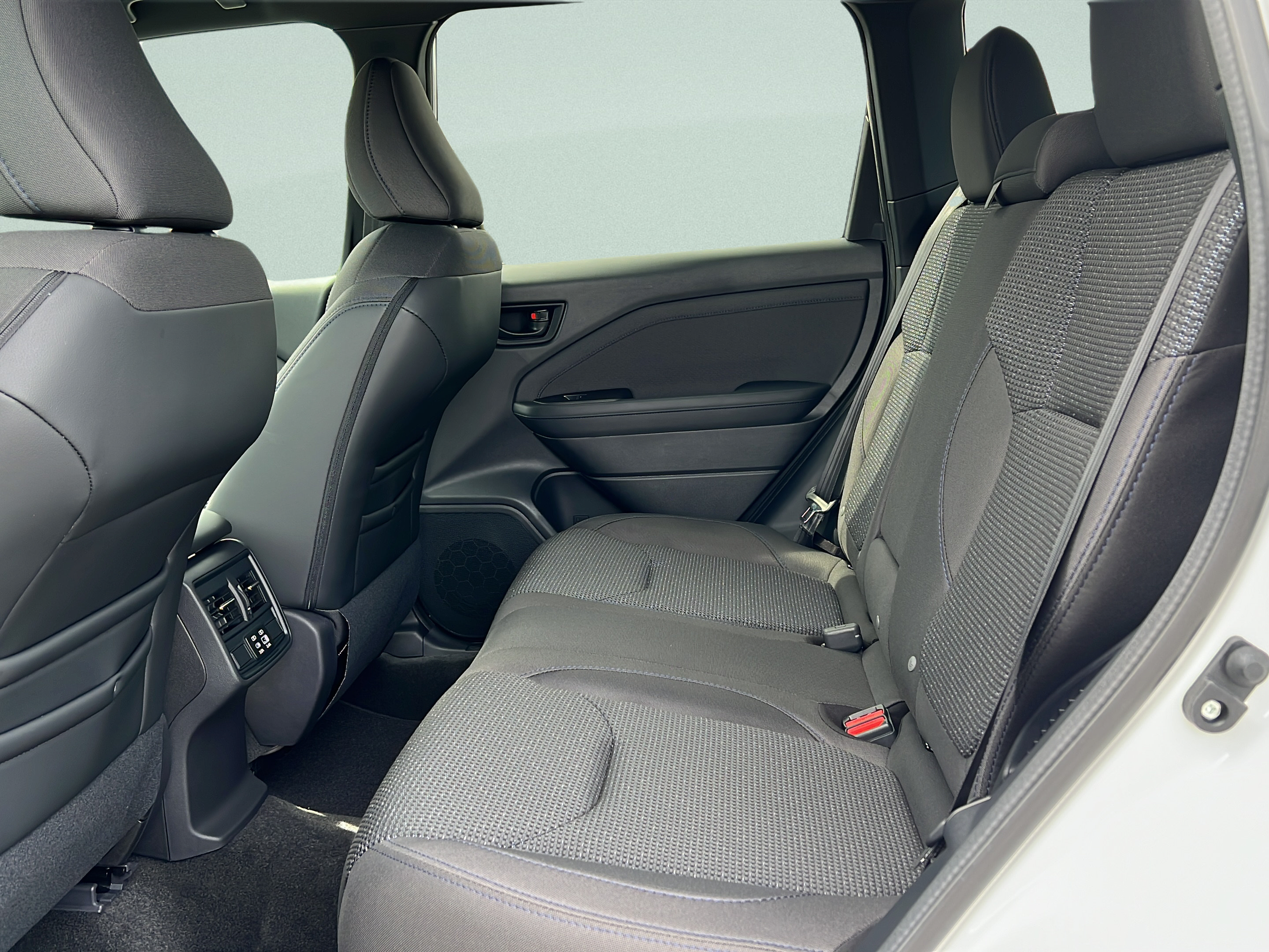 New 2026 Subaru Forester Premium AWD/4WD image 9
