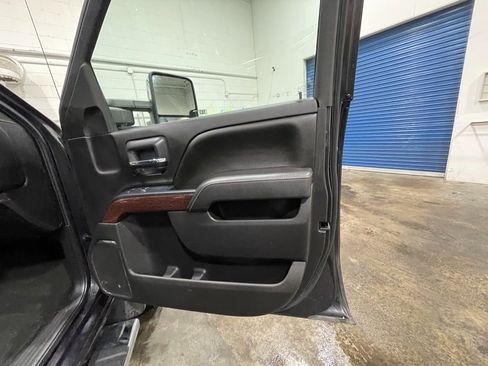 Used 2016 GMC Sierra 2500 SLT w/ Snow Plow Prep Package image 30