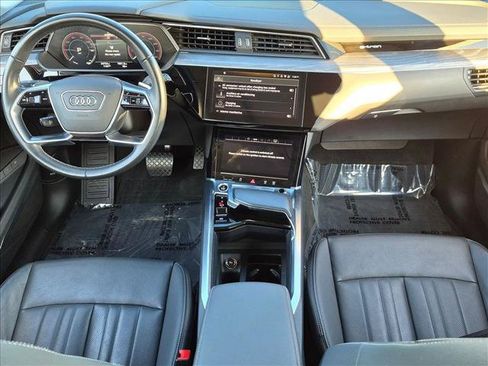 Certified 2024 Audi Q8 e-tron Premium Plus AWD/4WD image 16