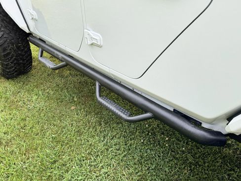 Used 2020 Jeep Gladiator Rubicon image 35