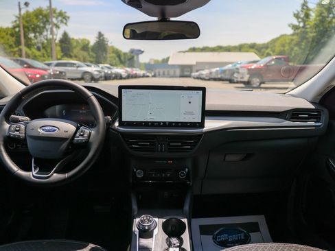 Certified 2025 Ford Escape Active w/ Tech Pack #1 AWD/4WD image 23