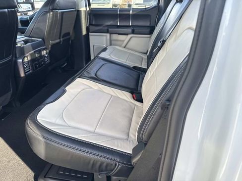 Certified 2020 Ford F450 Limited w/ FX4 Off-Road Package image 17
