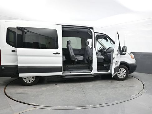 Used 2017 Ford Transit 350 XLT RWD image 35