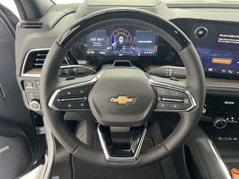 New 2026 Chevrolet Suburban High Country image 10