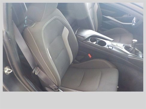 Used 2016 Chevrolet Camaro SS RWD image 29