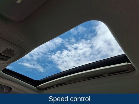 Used 2012 Buick Regal Premium FWD image 18
