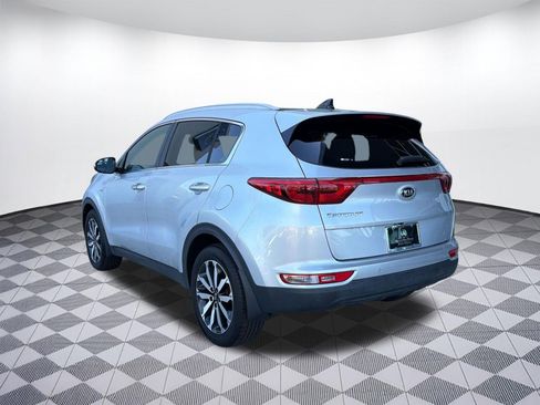 Used 2017 Kia Sportage EX w/ EX Technology Package AWD/4WD image 3