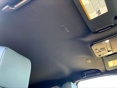 Used 2025 Toyota 4Runner TRD Off-Road Premium image 13